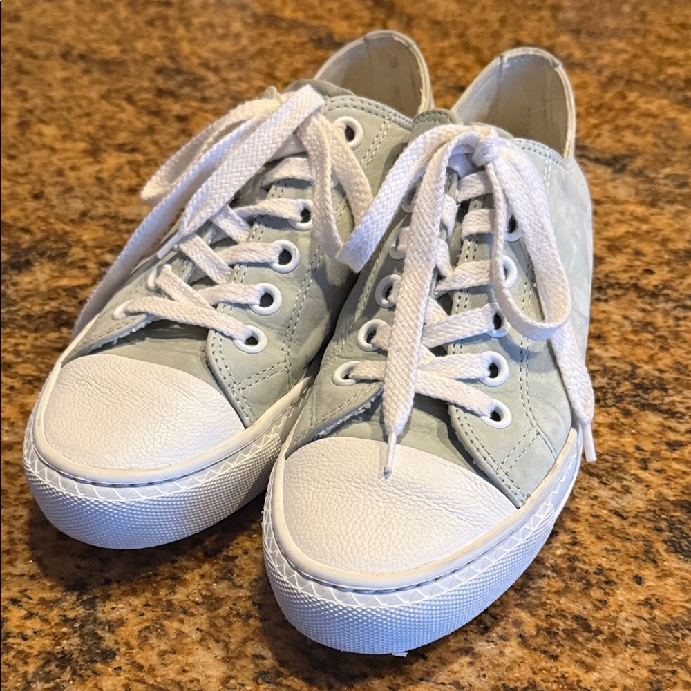 Paul Green Light Gray/Blue Suede Sneakers Size 3.5 UK, 6 US